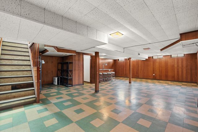 3233 Grange Road, Trenton, MI 48183