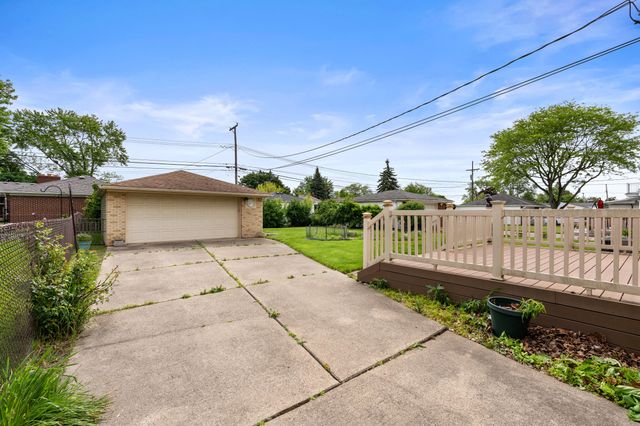 3233 Grange Road, Trenton, MI 48183