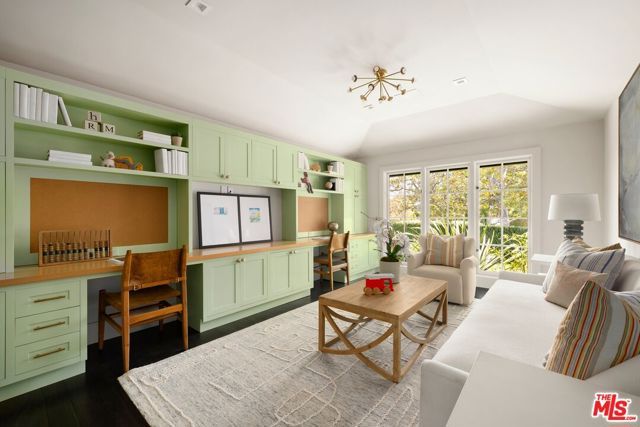 14901 Ramos Place, Los Angeles, CA 90272