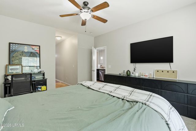 4864 Breeze Way, Lady's Island, SC 29907