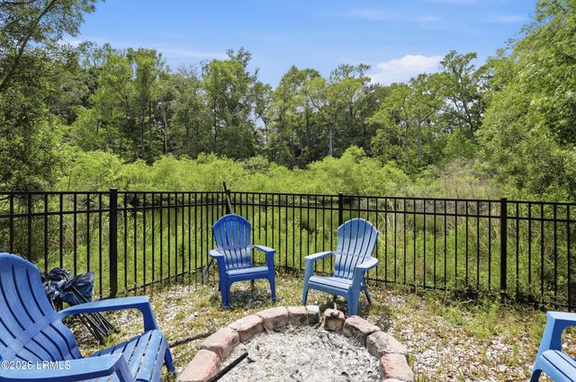 4864 Breeze Way, Lady's Island, SC 29907