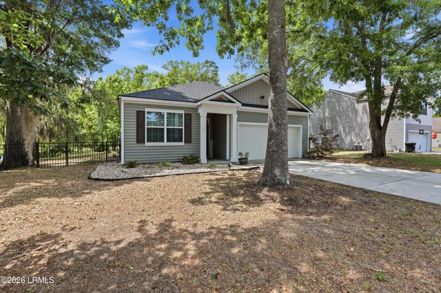 4864 Breeze Way, Lady's Island, SC 29907