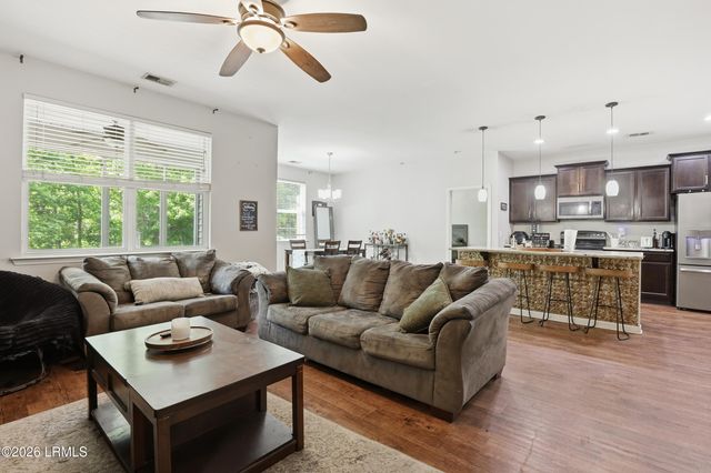 4864 Breeze Way, Lady's Island, SC 29907