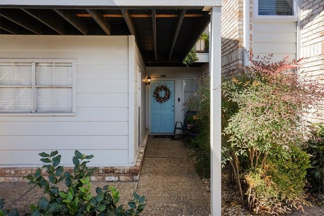 2903 Lake Shore Drive 303, Waco, TX 76708