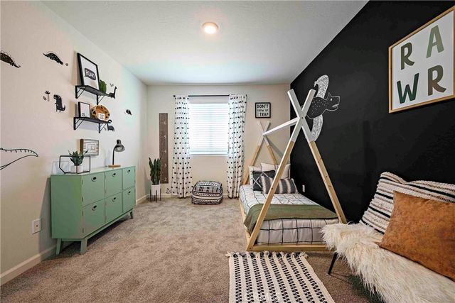 136 BLUEBERRY Lane 27 SH, Merced, CA 95341