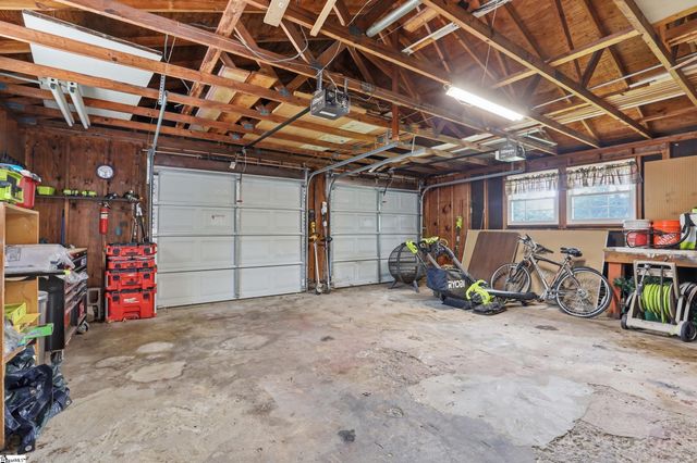 17 Inglewood Drive, Greenville, SC 29609