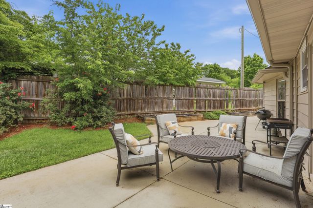 17 Inglewood Drive, Greenville, SC 29609