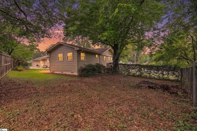 17 Inglewood Drive, Greenville, SC 29609