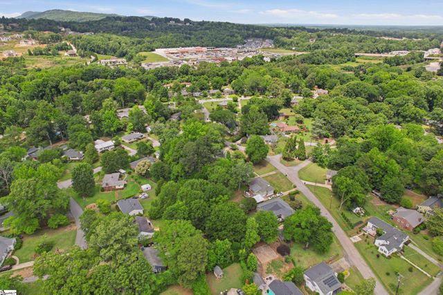 17 Inglewood Drive, Greenville, SC 29609