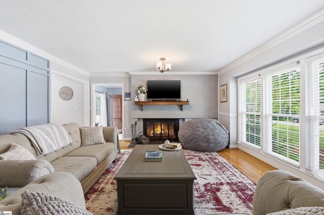 17 Inglewood Drive, Greenville, SC 29609