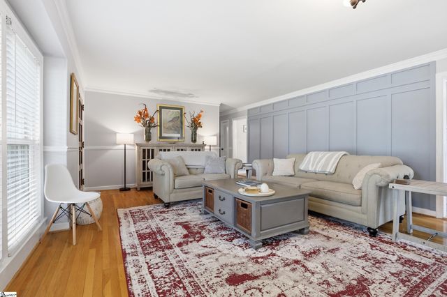 17 Inglewood Drive, Greenville, SC 29609