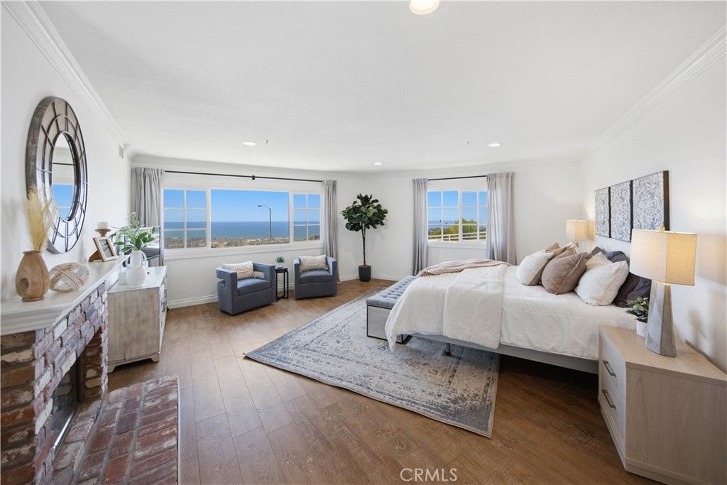 Image 20 of property listing at 880 Avenida Acapulco, San Clemente, CA 92672