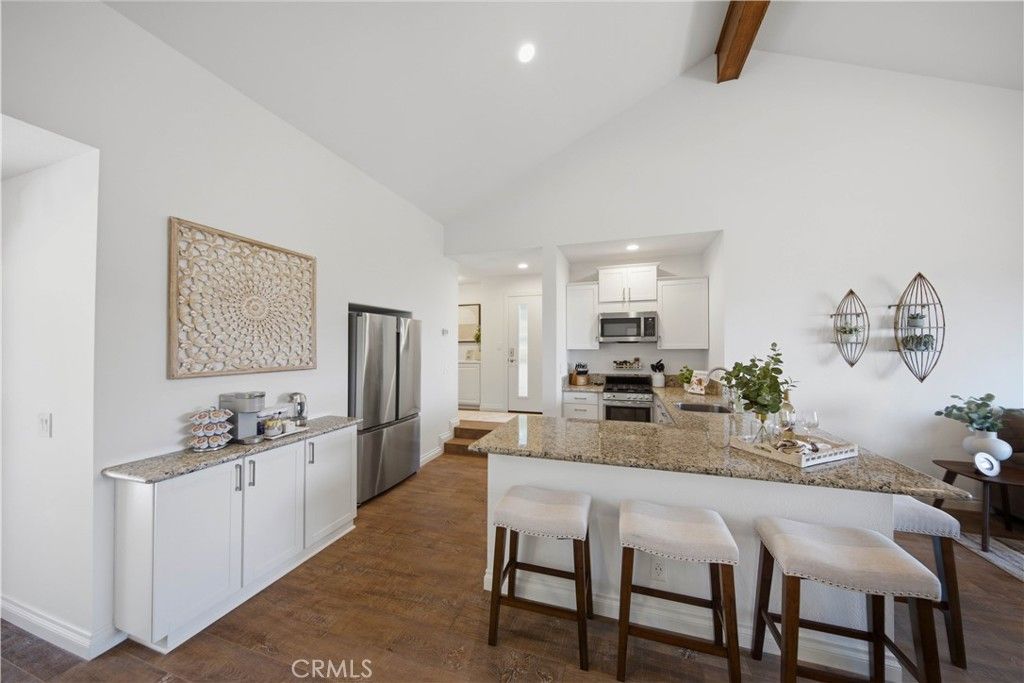 Image 26 of property listing at 880 Avenida Acapulco, San Clemente, CA 92672