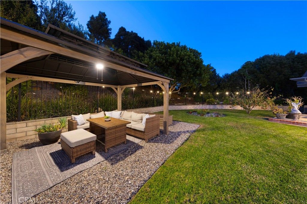Image 36 of property listing at 880 Avenida Acapulco, San Clemente, CA 92672