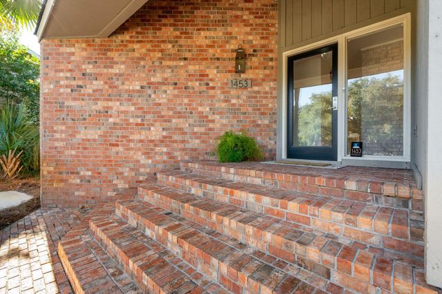 1453 Pine Island View, Mount Pleasant, SC 29464