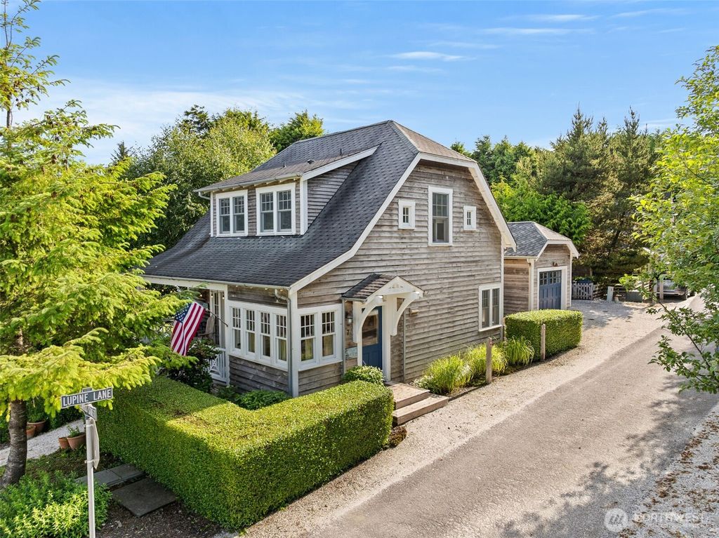 7 Lupine Lane, Pacific Beach, WA 98571