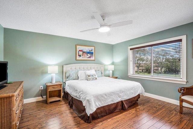 275 Palm Avenue C206, Jupiter, FL 33477