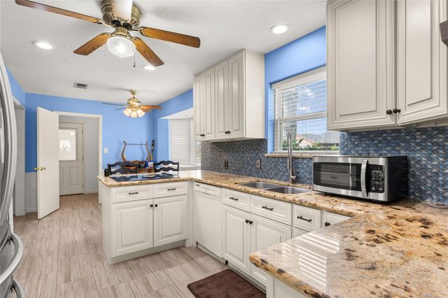 3609 Elizabeth Street, Deer Park, TX 77536