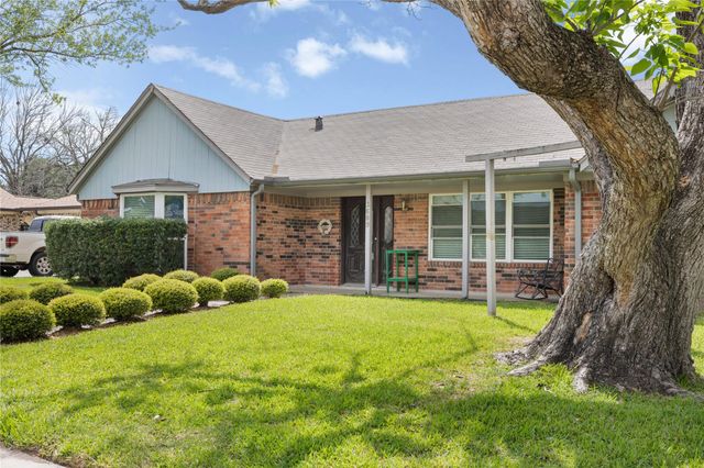 3609 Elizabeth Street, Deer Park, TX 77536
