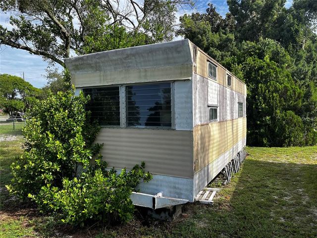 11304 HUGGINS STREET, Leesburg, FL 34788