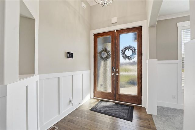 11300 N Michigan Avenue, Kansas City, MO 64155