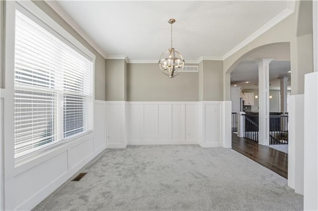 11300 N Michigan Avenue, Kansas City, MO 64155