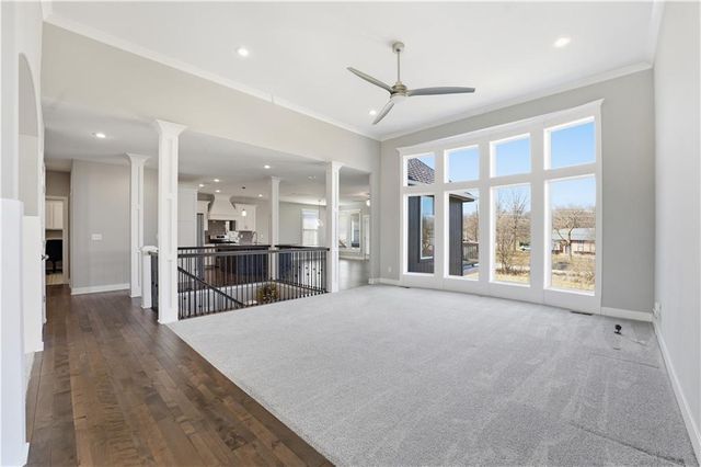 11300 N Michigan Avenue, Kansas City, MO 64155