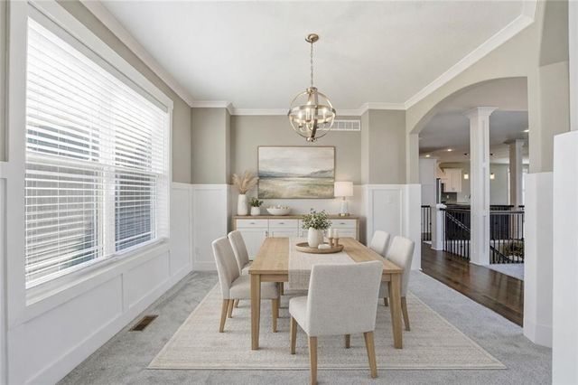 11300 N Michigan Avenue, Kansas City, MO 64155