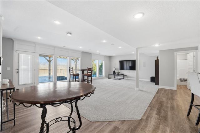 11300 N Michigan Avenue, Kansas City, MO 64155