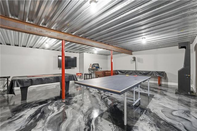 11300 N Michigan Avenue, Kansas City, MO 64155