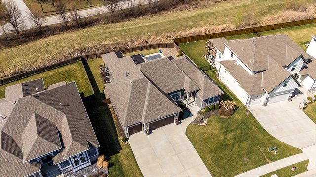 11300 N Michigan Avenue, Kansas City, MO 64155