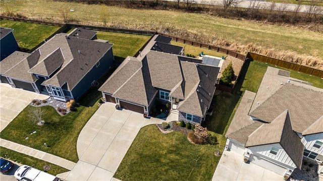 11300 N Michigan Avenue, Kansas City, MO 64155