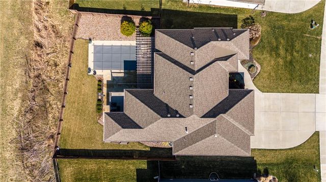 11300 N Michigan Avenue, Kansas City, MO 64155