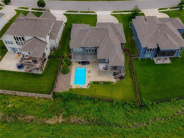 11300 N Michigan Avenue, Kansas City, MO 64155