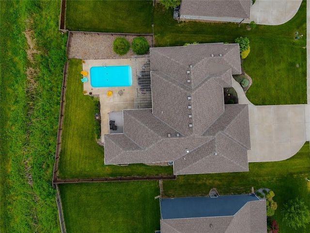 11300 N Michigan Avenue, Kansas City, MO 64155