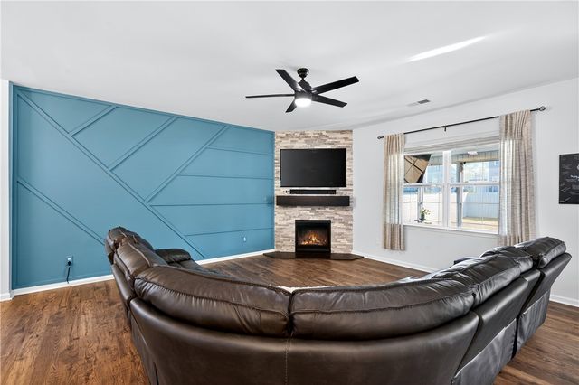 102 Preservation Drive, Greer, SC 29650