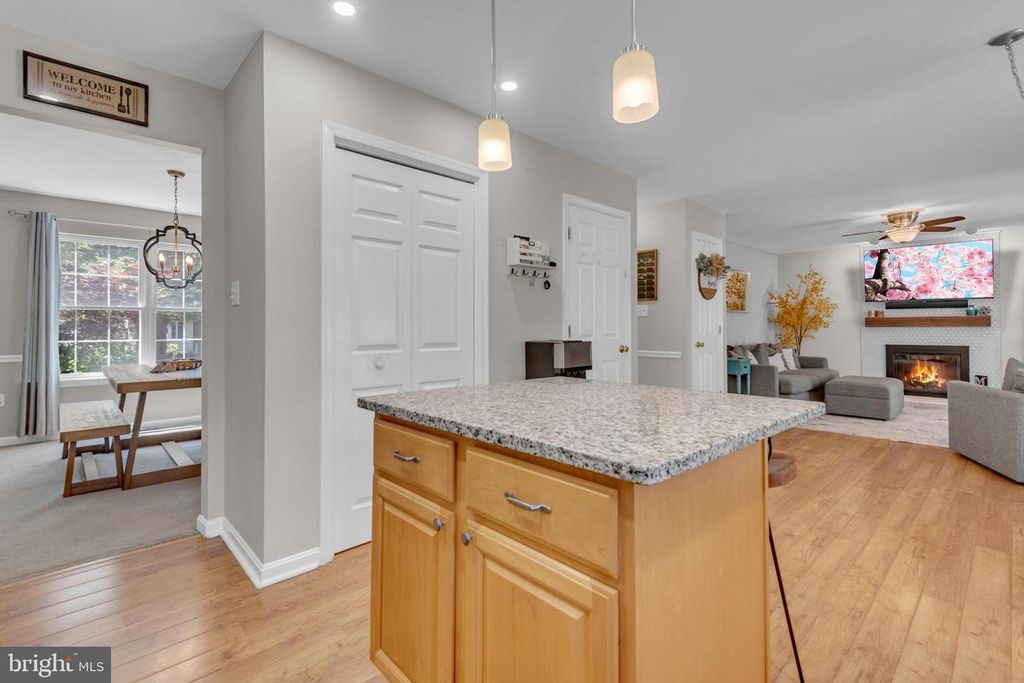 Image 16 of property listing at 1016 DOCKSER DR, Crownsville, MD 21032