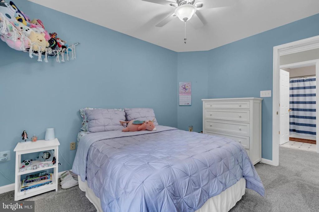 Image 34 of property listing at 1016 DOCKSER DR, Crownsville, MD 21032