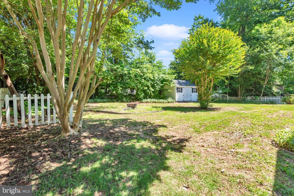 Image 43 of property listing at 1016 DOCKSER DR, Crownsville, MD 21032