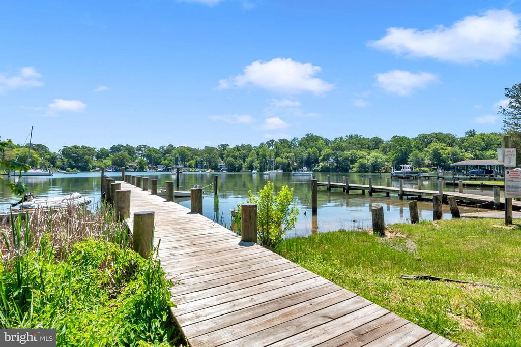 Image 68 of property listing at 1016 DOCKSER DR, Crownsville, MD 21032
