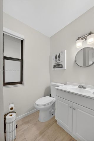 10425 SW 154th Ct 6, Miami, FL 33196