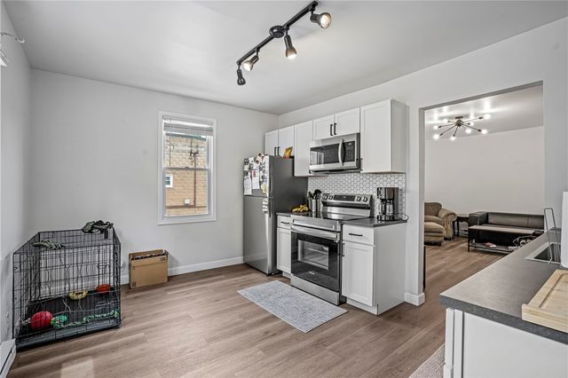 139-141 E Sycamore St, Mt Washington, PA 15211
