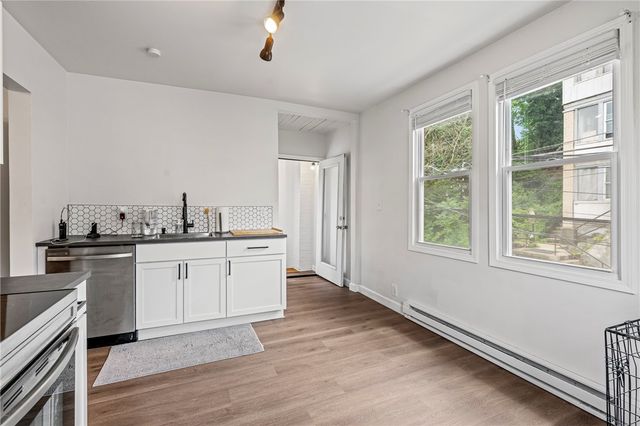 139-141 E Sycamore St, Mt Washington, PA 15211