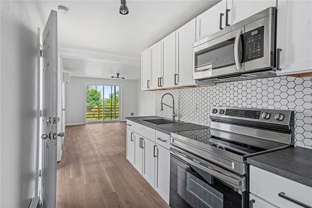 139-141 E Sycamore St, Mt Washington, PA 15211