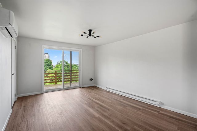 139-141 E Sycamore St, Mt Washington, PA 15211