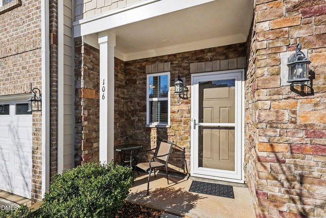 106 Castien Cove Place, Apex, NC 27539