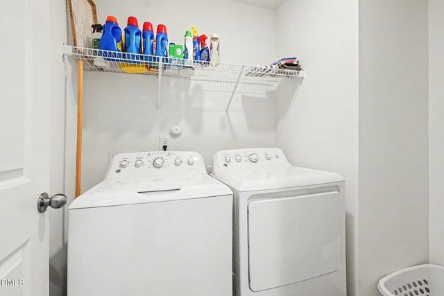 106 Castien Cove Place, Apex, NC 27539