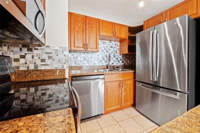 357 Almeria Ave 1006, Coral Gables, FL 33134