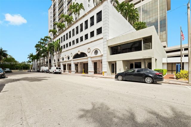 357 Almeria Ave 1006, Coral Gables, FL 33134