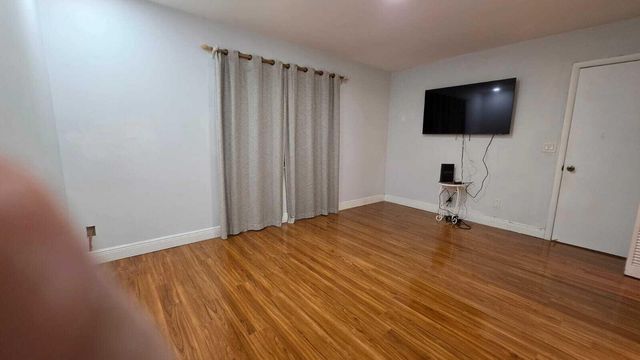 100 ASHBURY Road 206, Hollywood, FL 33024